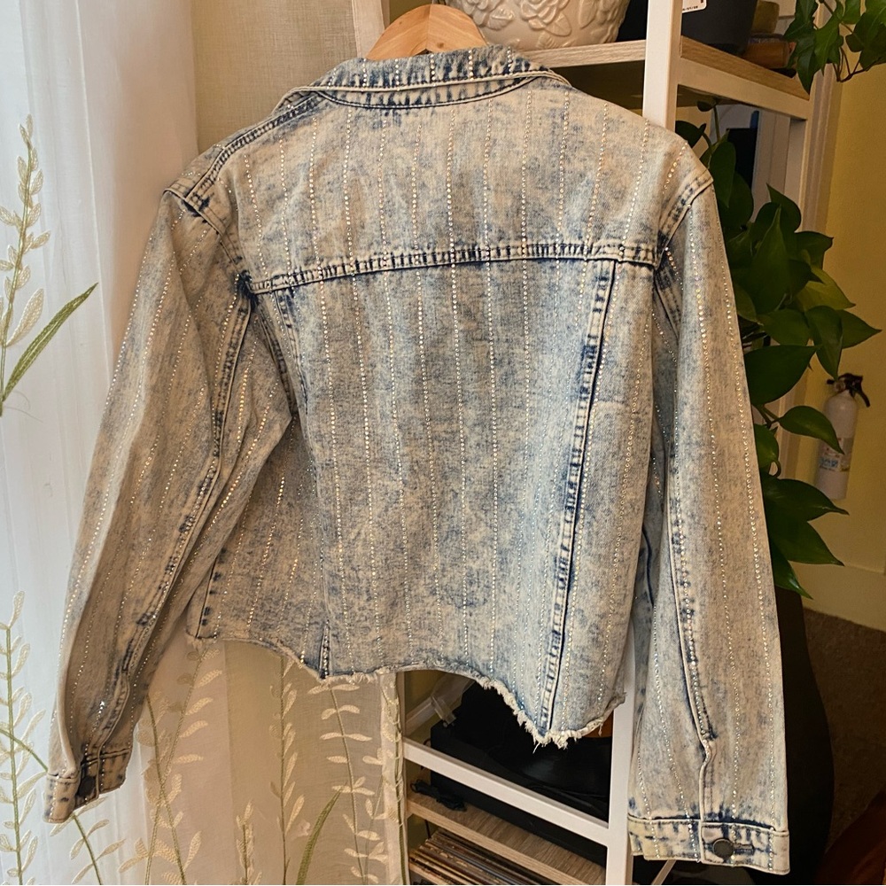 Veveret | Rhinestone Denim Jacket - Picture 5 of 5